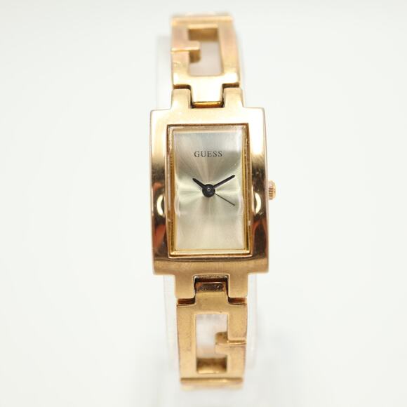 Guess Womens Gold Tone Rectangle 18mm Watch G Link Bracelet w New Battery - Picture 5 of 15